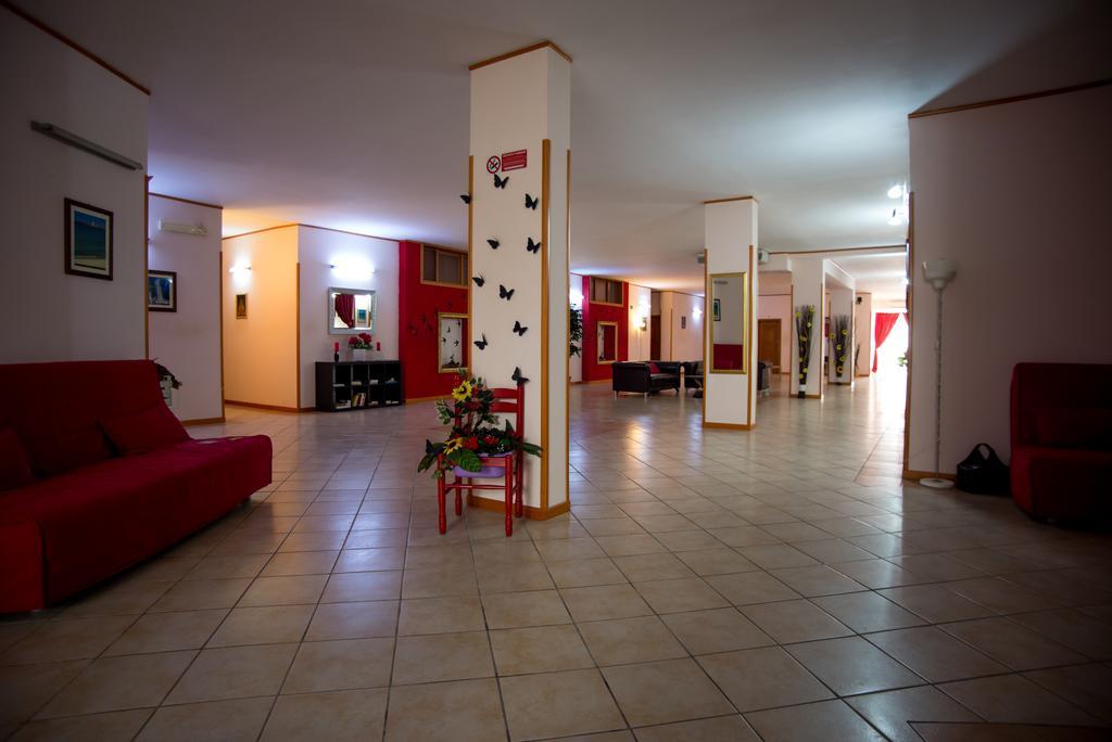 Hotel Residence Lupiae Лечче Екстер'єр фото