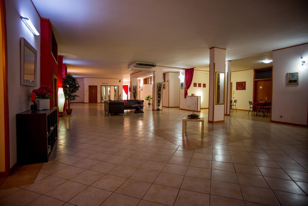 Hotel Residence Lupiae Лечче Екстер'єр фото