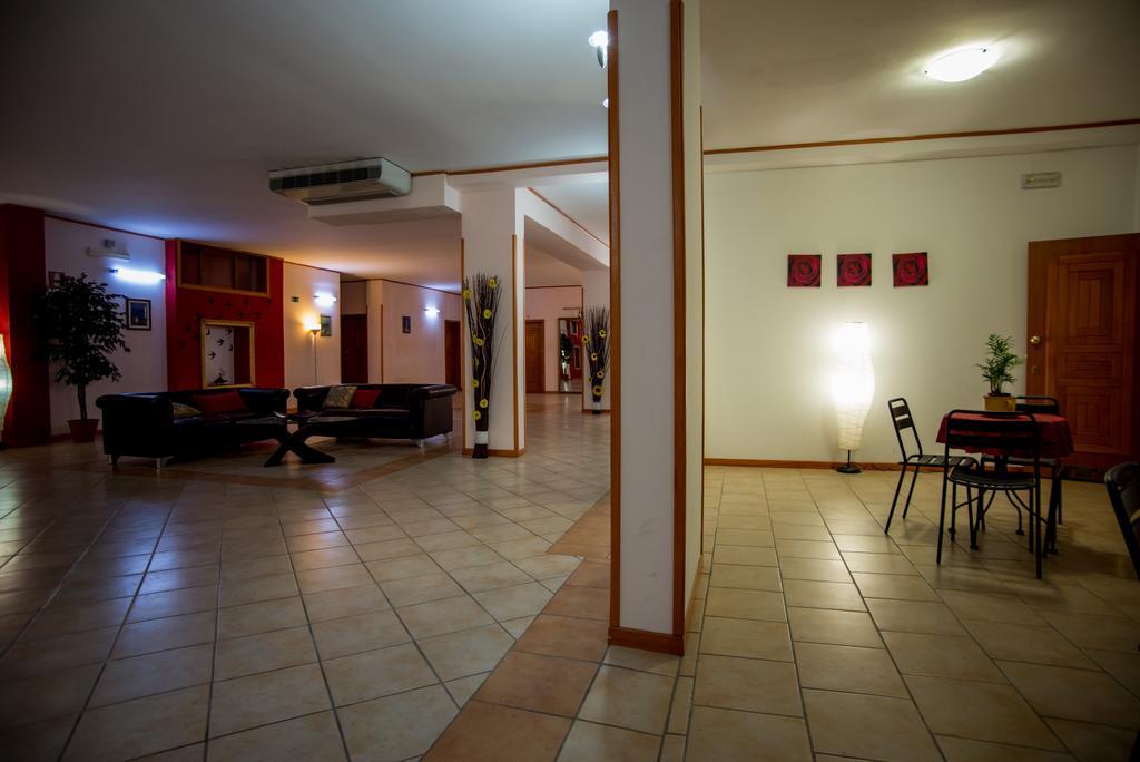 Hotel Residence Lupiae Лечче Екстер'єр фото