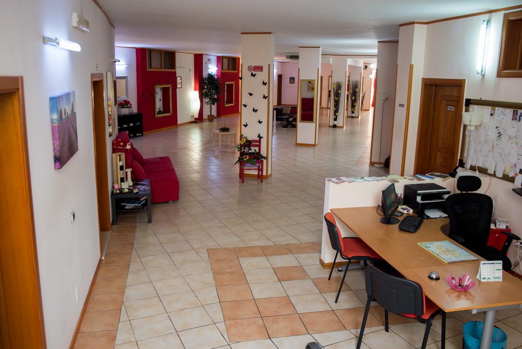 Hotel Residence Lupiae Лечче Екстер'єр фото