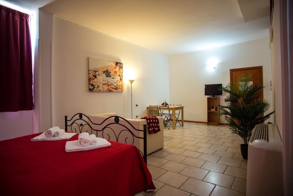 Hotel Residence Lupiae Лечче Екстер'єр фото