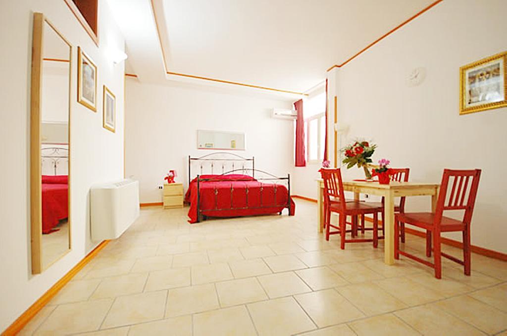 Hotel Residence Lupiae Лечче Екстер'єр фото
